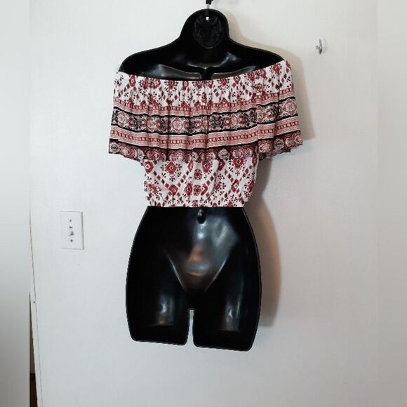 Bella Tweed layered off shoulder crop top - Picture 4 of 4